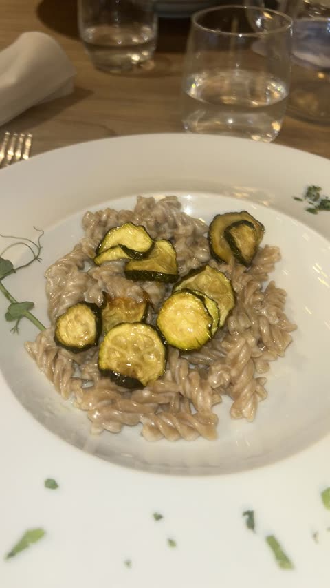 Pasta con zucchine